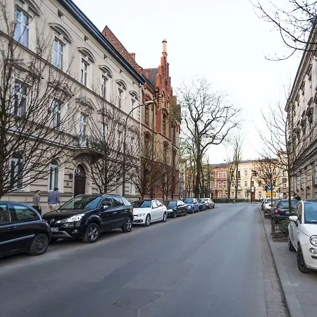 San Sebastian * Krakow